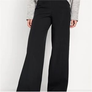 Black High-Waisted Pull-On Pixie Wide-Leg Pants